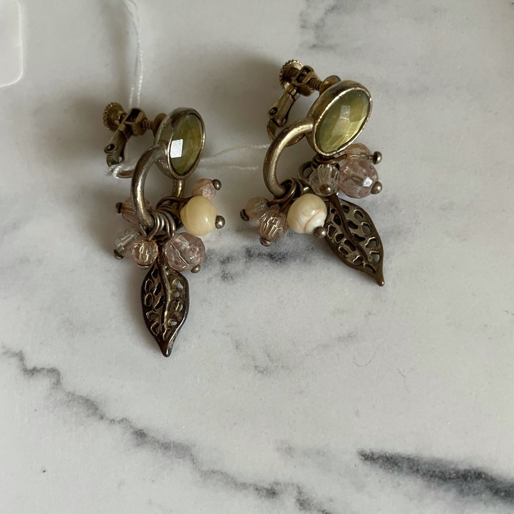 Vtg Whimsical Screw-Back Earrings
